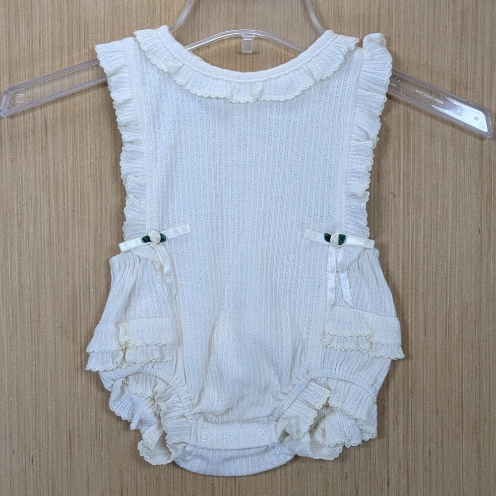 All Mine Baby Girls Cream Ribbed Ruffle Romper Bows 6-9 Months Cotton Vintage